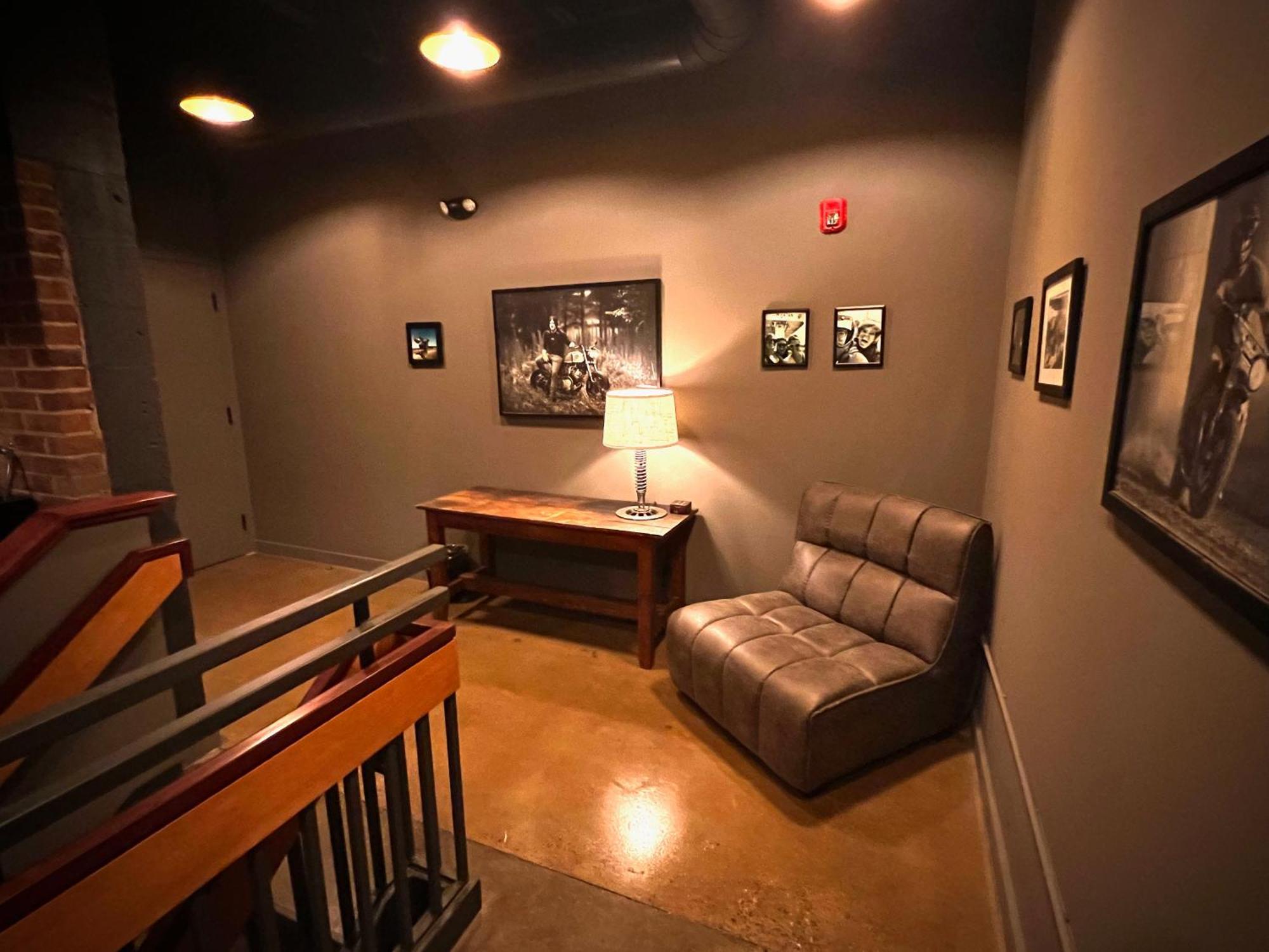 Classified Moto - The Frank Room ريتشموند المظهر الخارجي الصورة